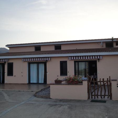 La Jatta Hotel Budoni Exterior photo